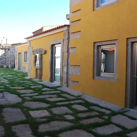 Vakantieboerderij Curral De L Tiu Pino