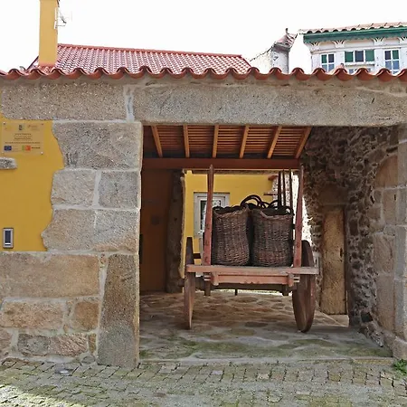 Vakantieboerderij Curral De L Tiu Pino