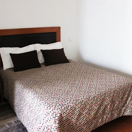 Curral De L Tiu Pino Sendim (Braganca)