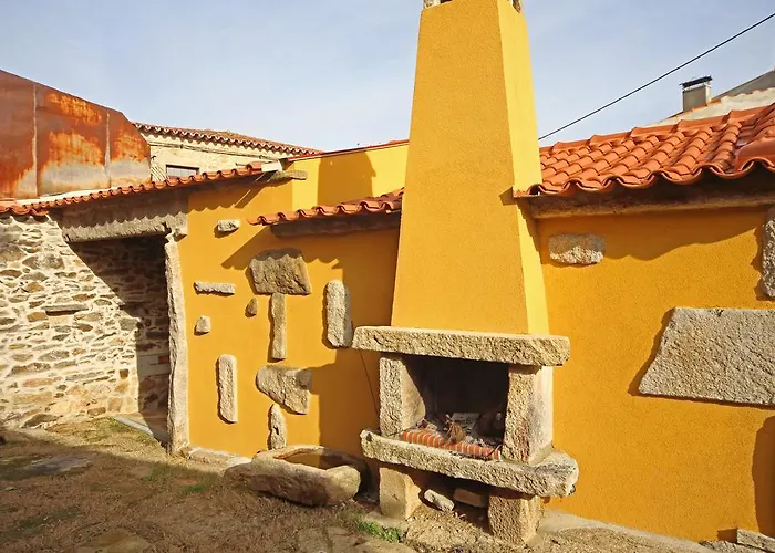 Farma Curral De L Tiu Pino *