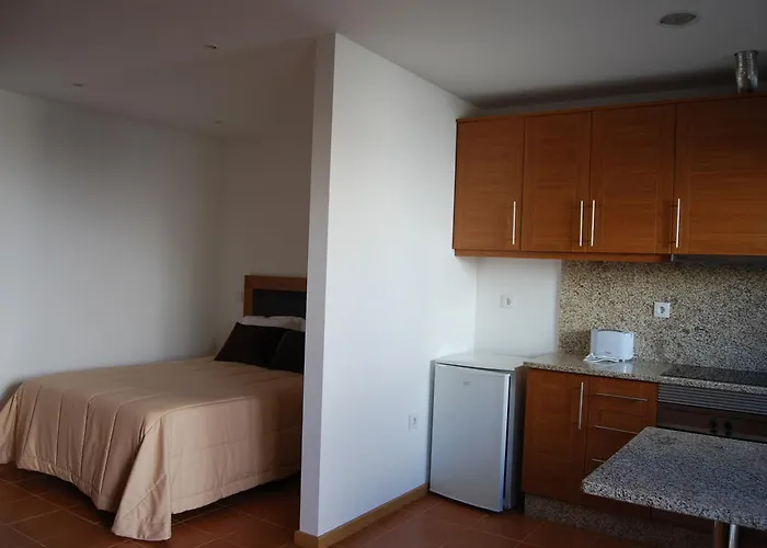 Farma Curral De L Tiu Pino *