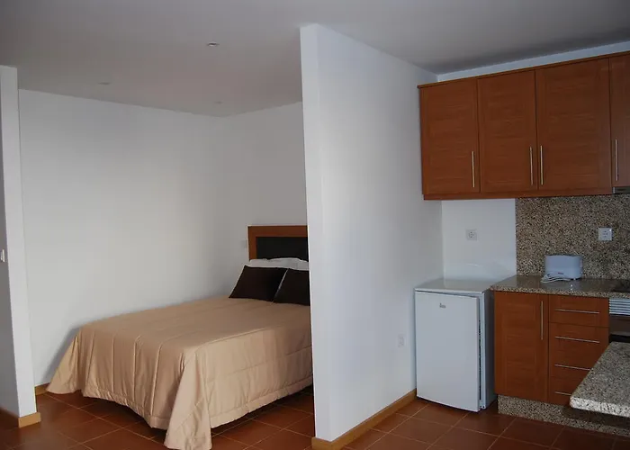 Curral De L Tiu Pino Sendim (Braganca)