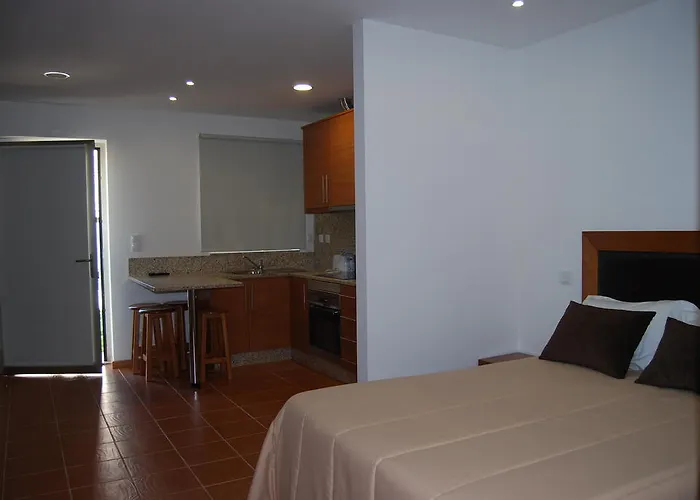 Curral De L Tiu Pino Sendim (Braganca)