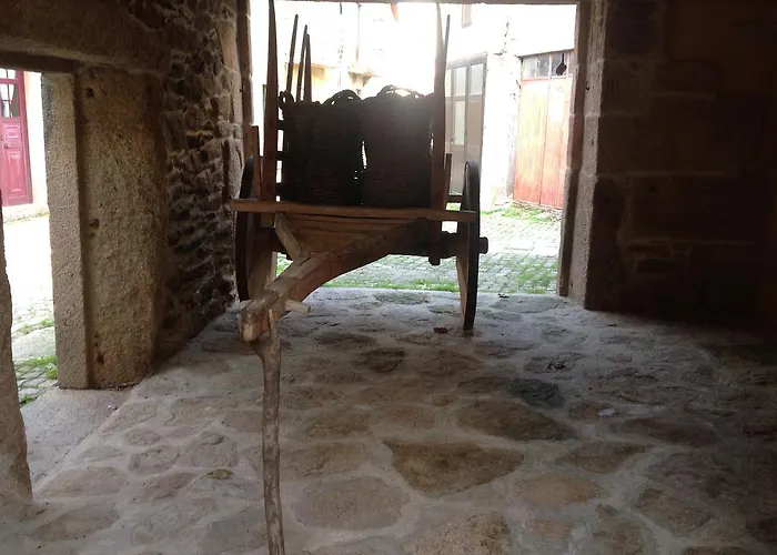 Curral De L Tiu Pino Sendim (Braganca)