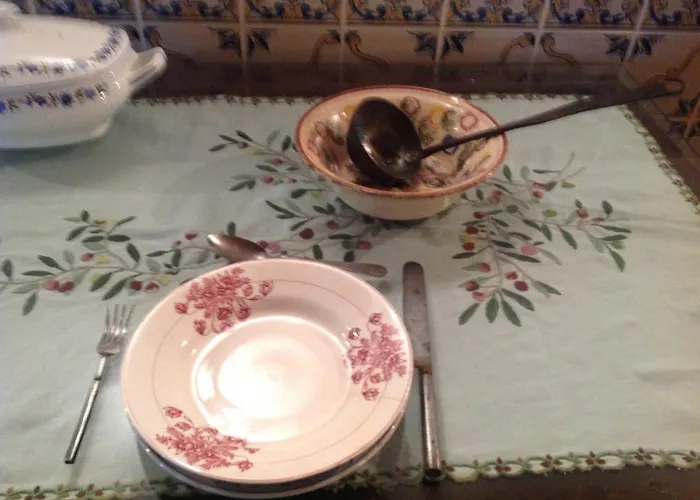 Farma Curral De L Tiu Pino Sendim (Braganca)